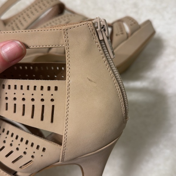 Apt 9 high heels - Picture 5 of 6